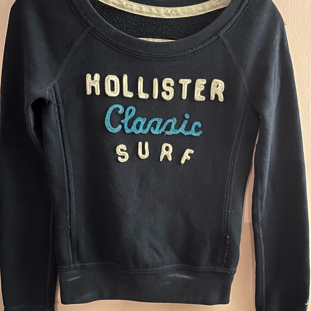 Hollister Black Long Sleeve Fitted Sweatshirt